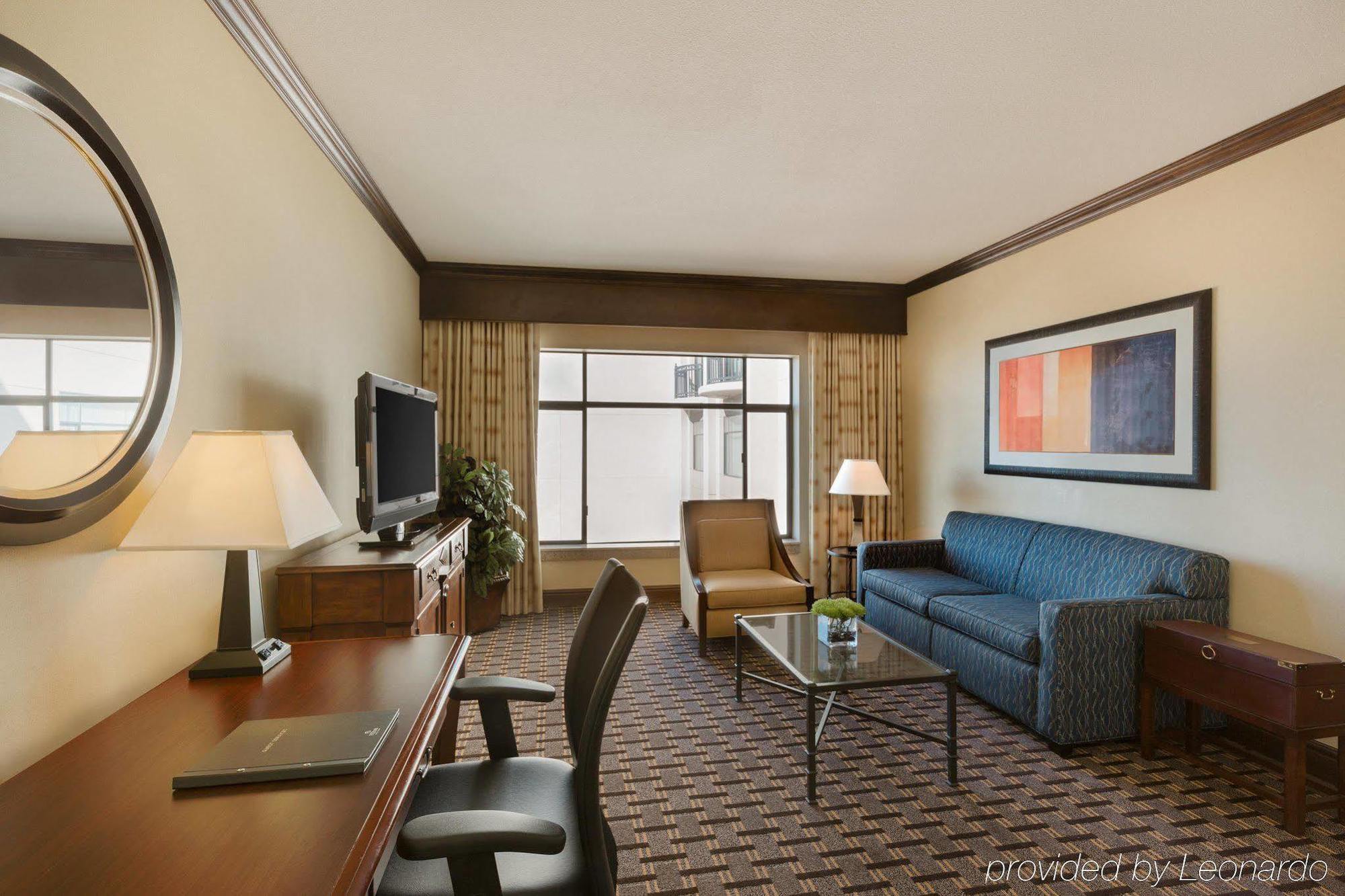 Hilton Phoenix Чандлър Екстериор снимка